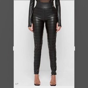 Maniere De Voir Black Ribbed Faux Leather Leggings High-waisted Skinny Pants